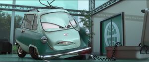 Cars2-disneyscreencaps.com-9857.jpg